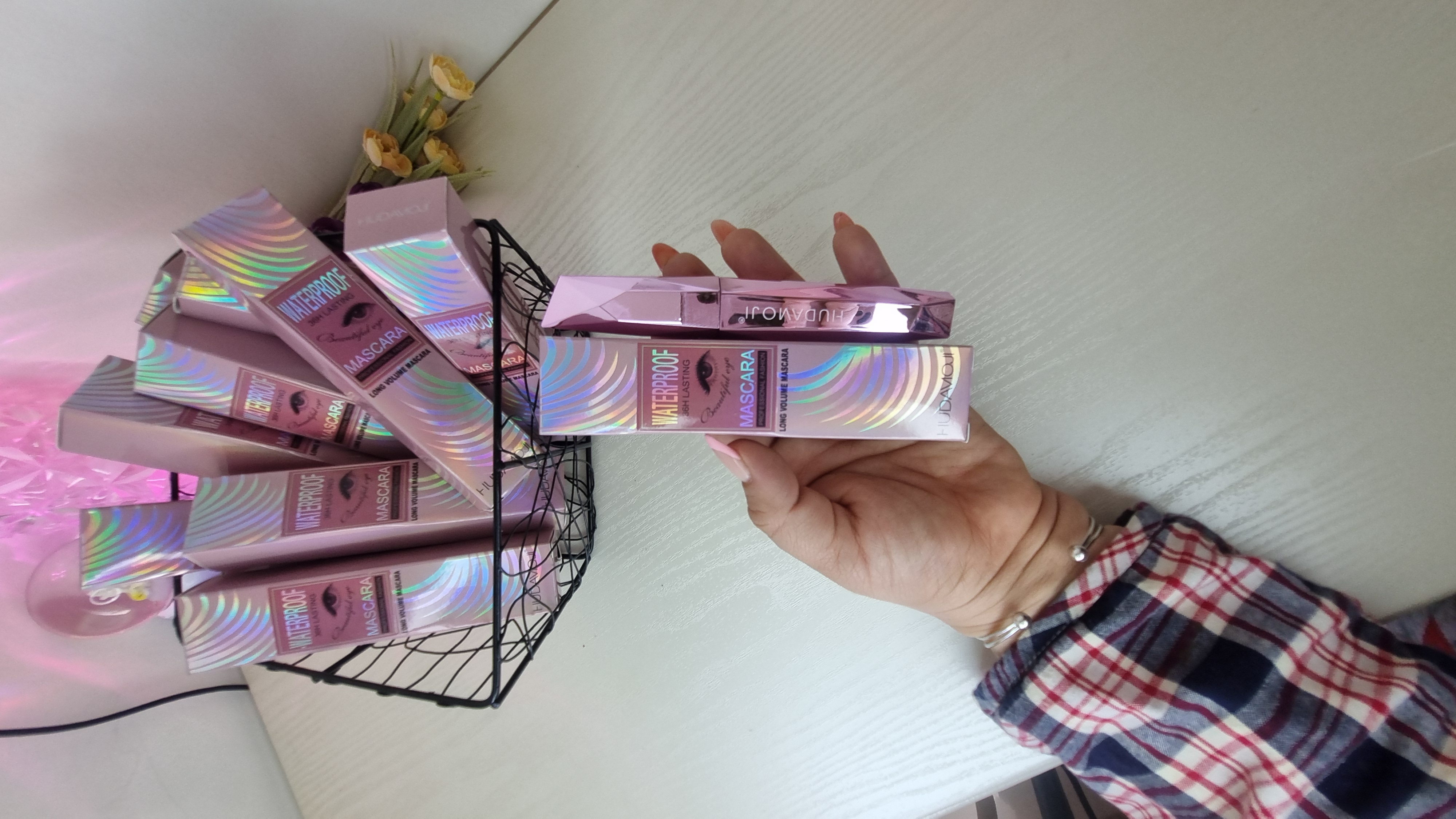 ریمل مشکی  الماسی هدا موجی